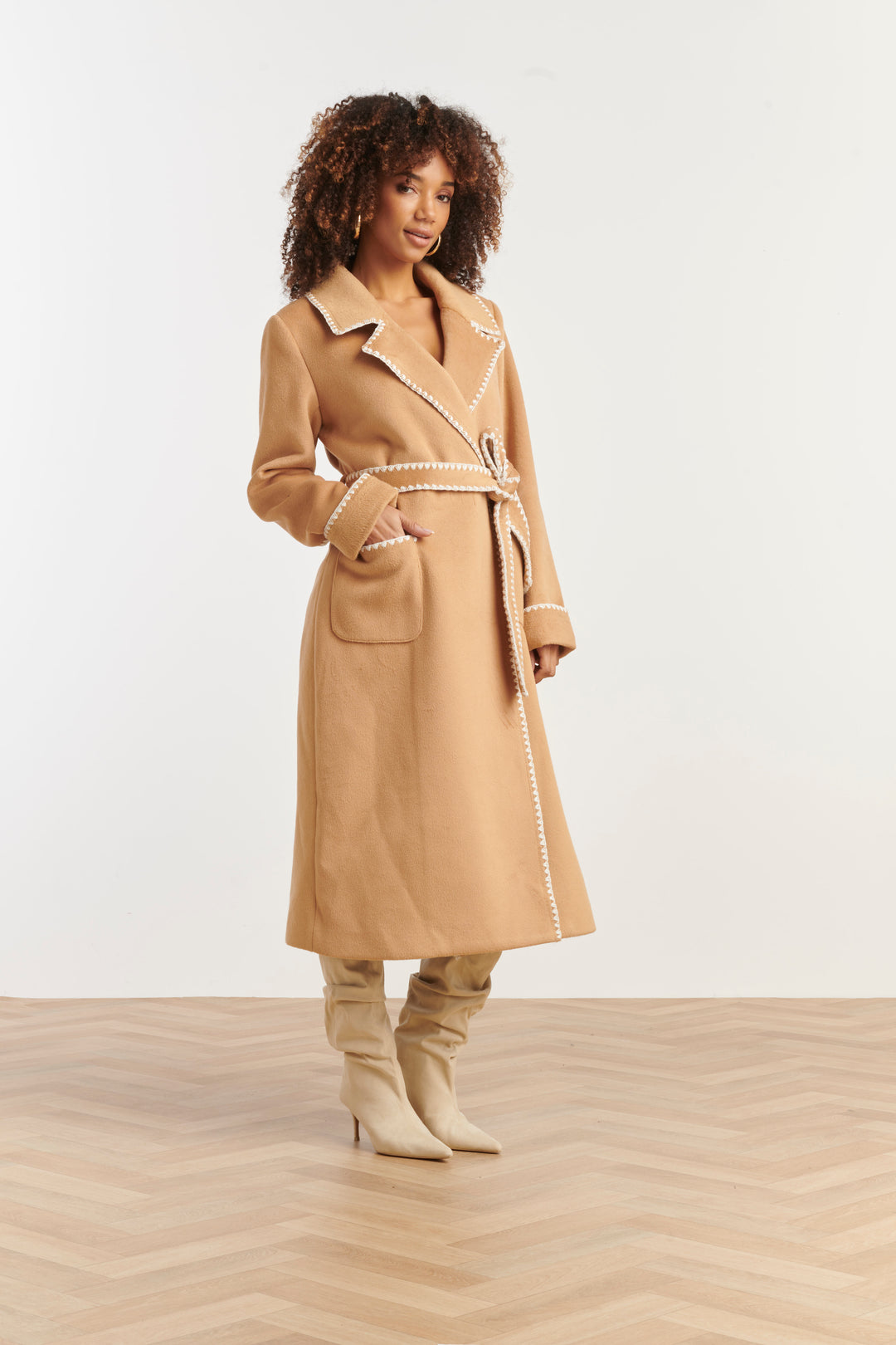 Dafne Coat