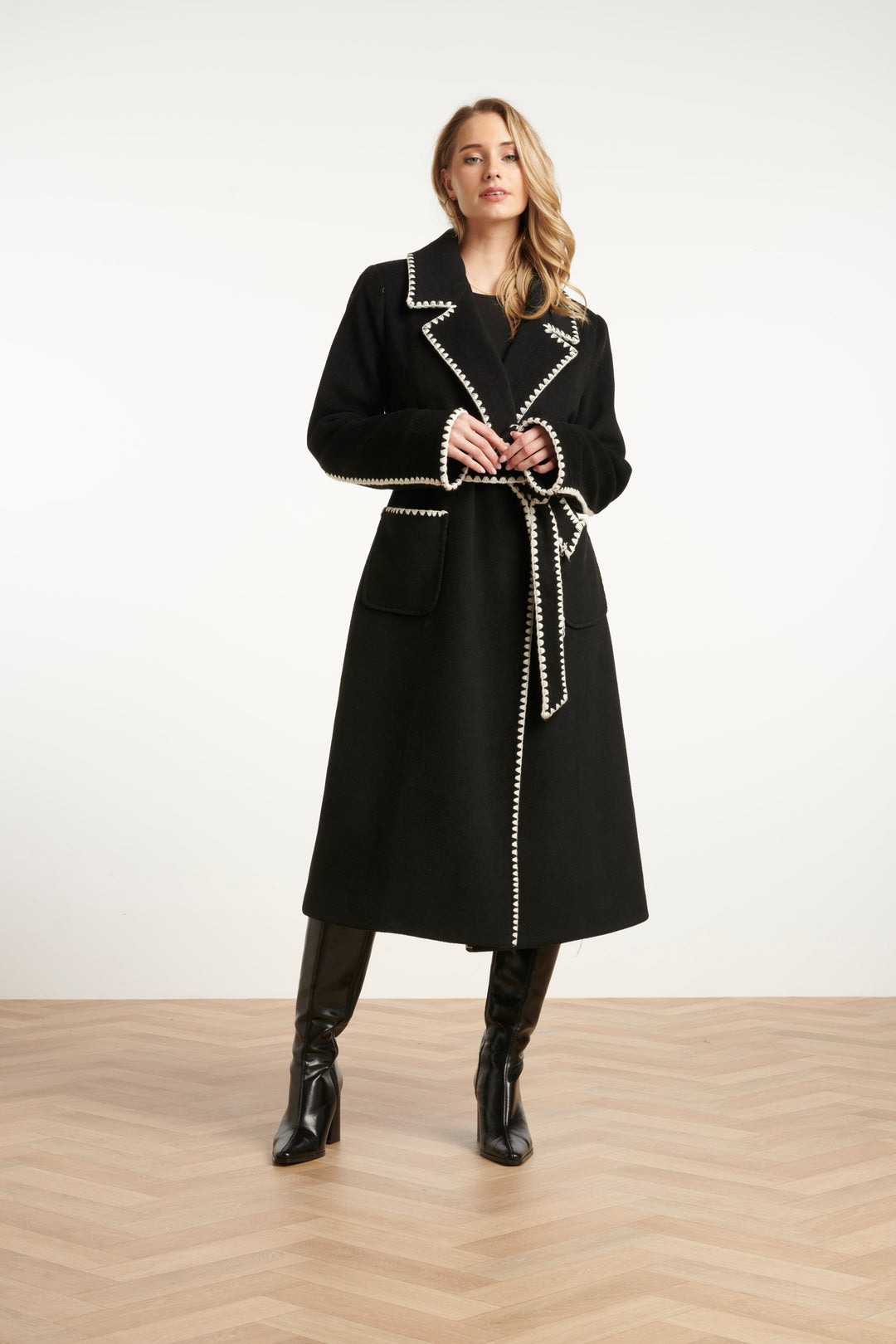 Dafne Coat