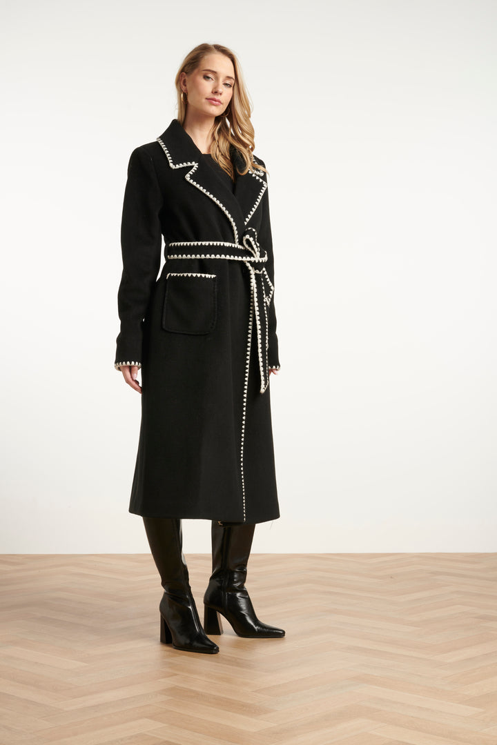 Dafne Coat