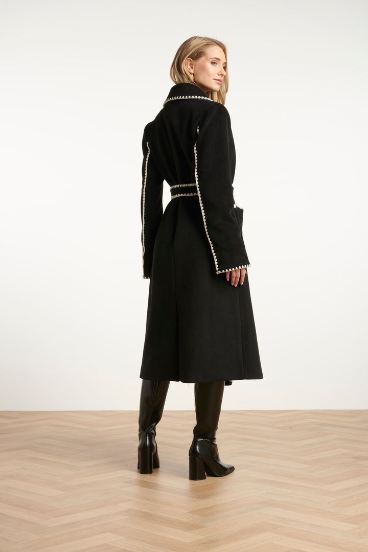 Dafne Coat