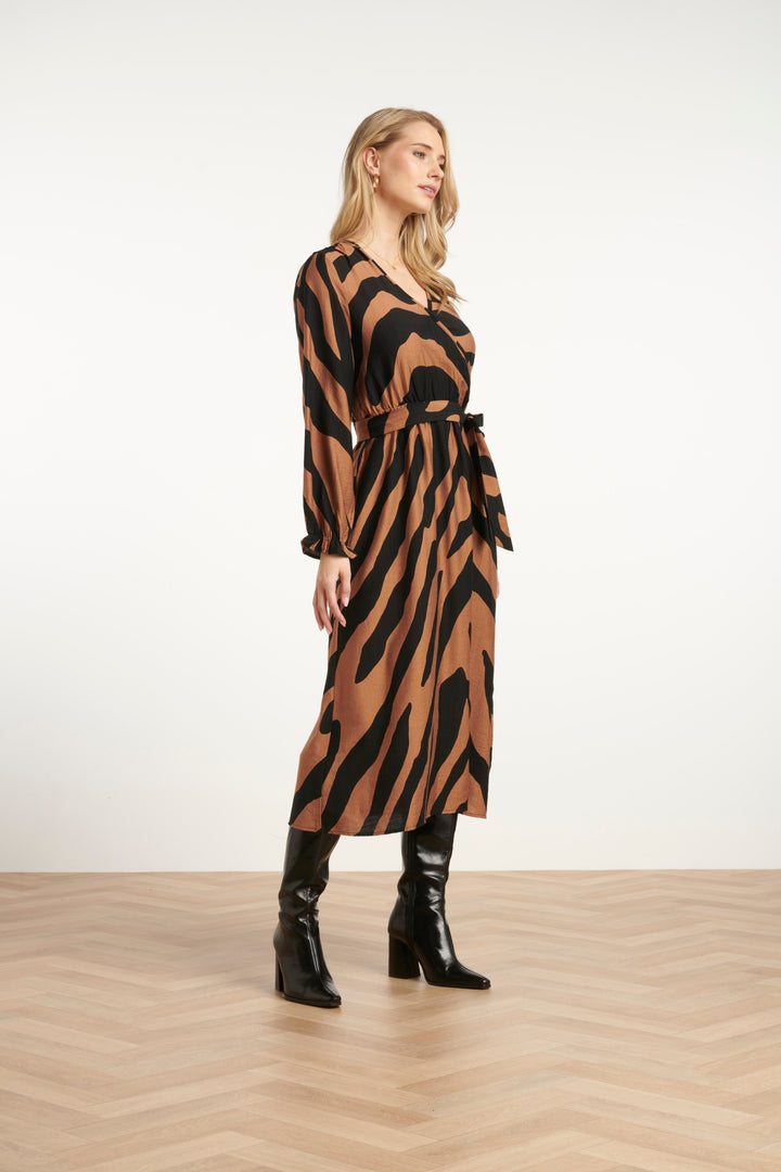 Kamia Dress