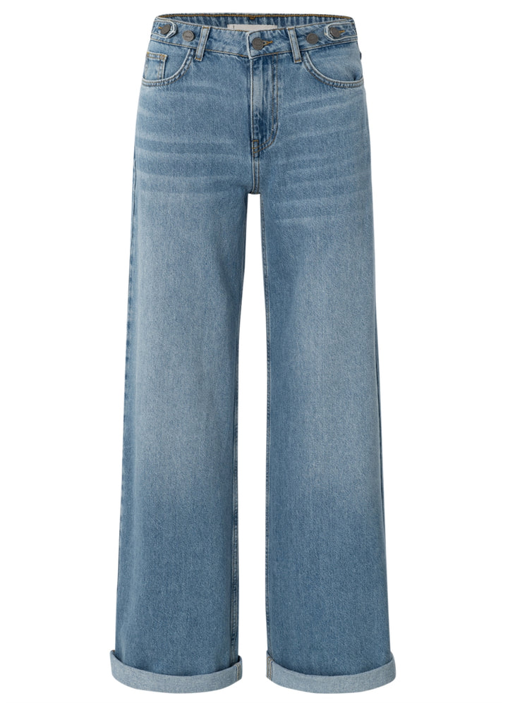 Merlin Loose Denim Roll Up