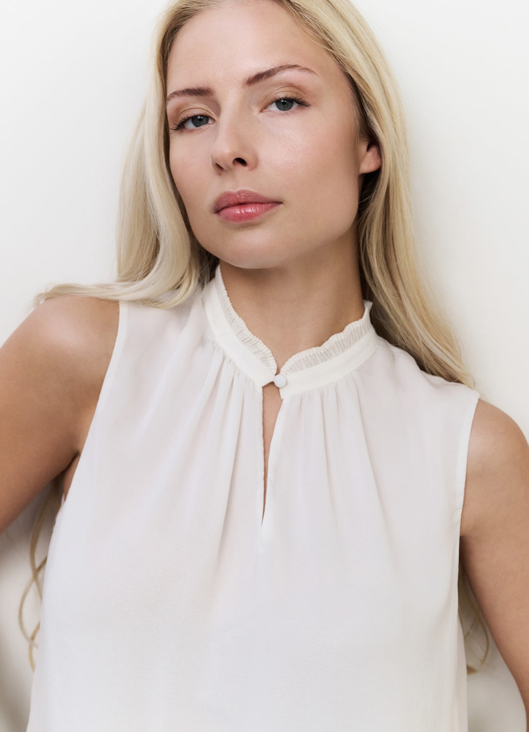 Blaise Ruffled Collar Top